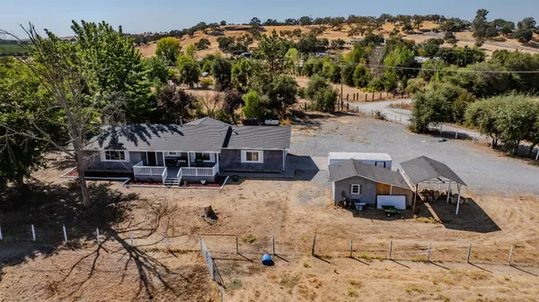 $650,000 | 9680 Warren Road, Valley Springs, CA 95252