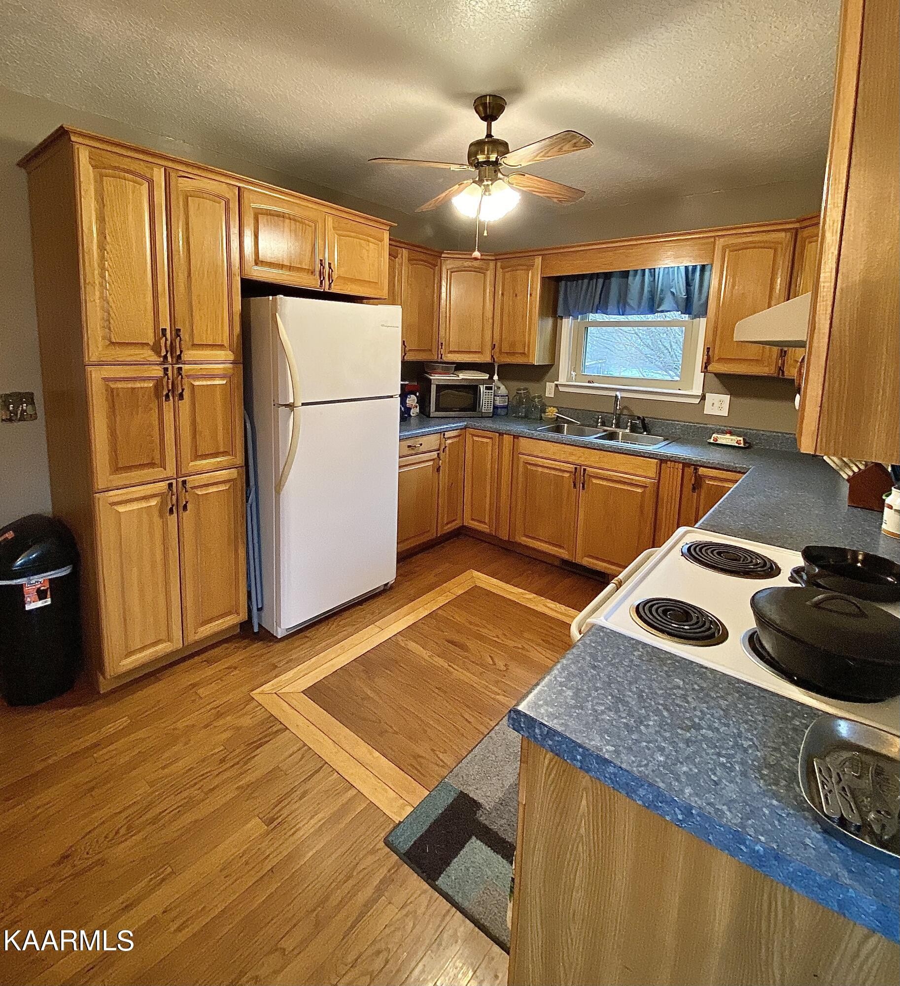 158 Craig Road Monterey, TN 38574 - Photo 18 of 28 Gallery Image 18
