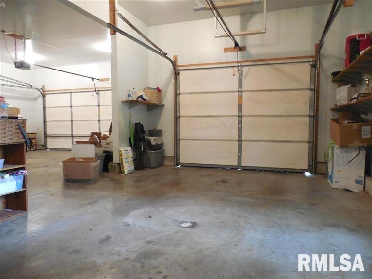 9735 Albany Road Erie, IL 61250 - Photo 12 of 24