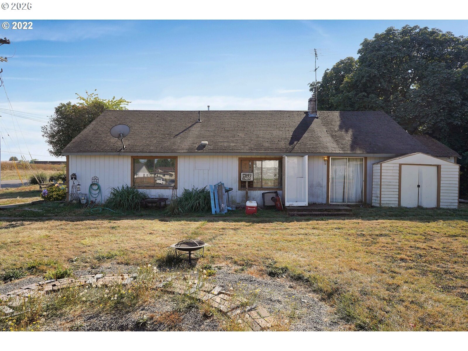 2240 Southwest Ferry Street Albany, OR 97322 - Photo 3 of 9