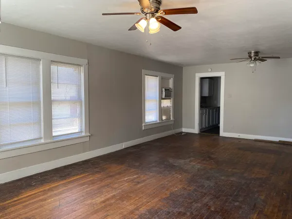 $1,350 | 2616 23rd Street, Lubbock, TX 79410