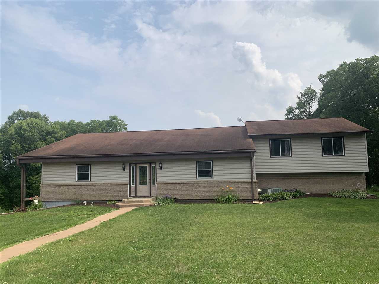167 East Reusch Road Elizabeth, IL 61028 - Photo 1 of 30 Gallery Image 1