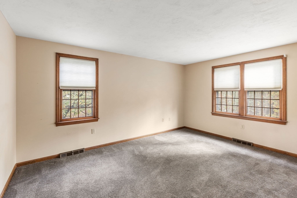 21 Spruce Pond Road, Unit 21 Franklin, MA 02038 - Photo 15 of 30 Gallery Image 15