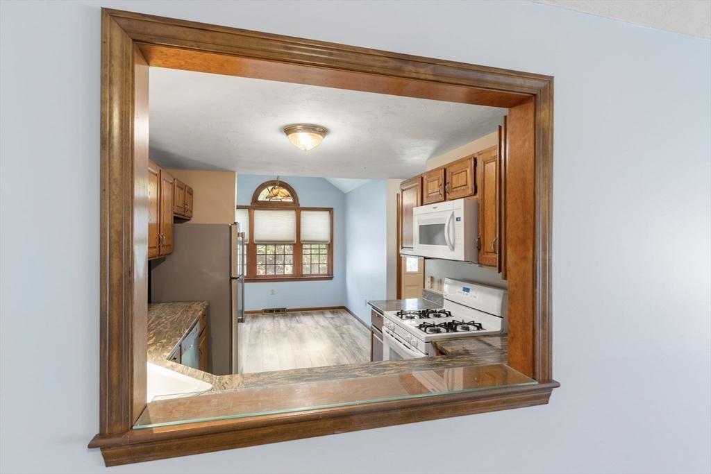 21 Spruce Pond Road, Unit 21 Franklin, MA 02038 - Photo 10 of 30 Gallery Image 10