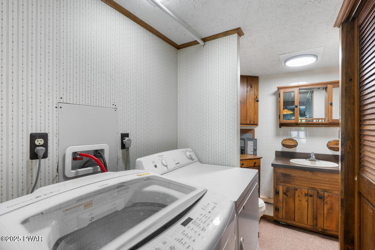 237 Woodtown Road Shohola, PA 18458 - Photo 32 of 56