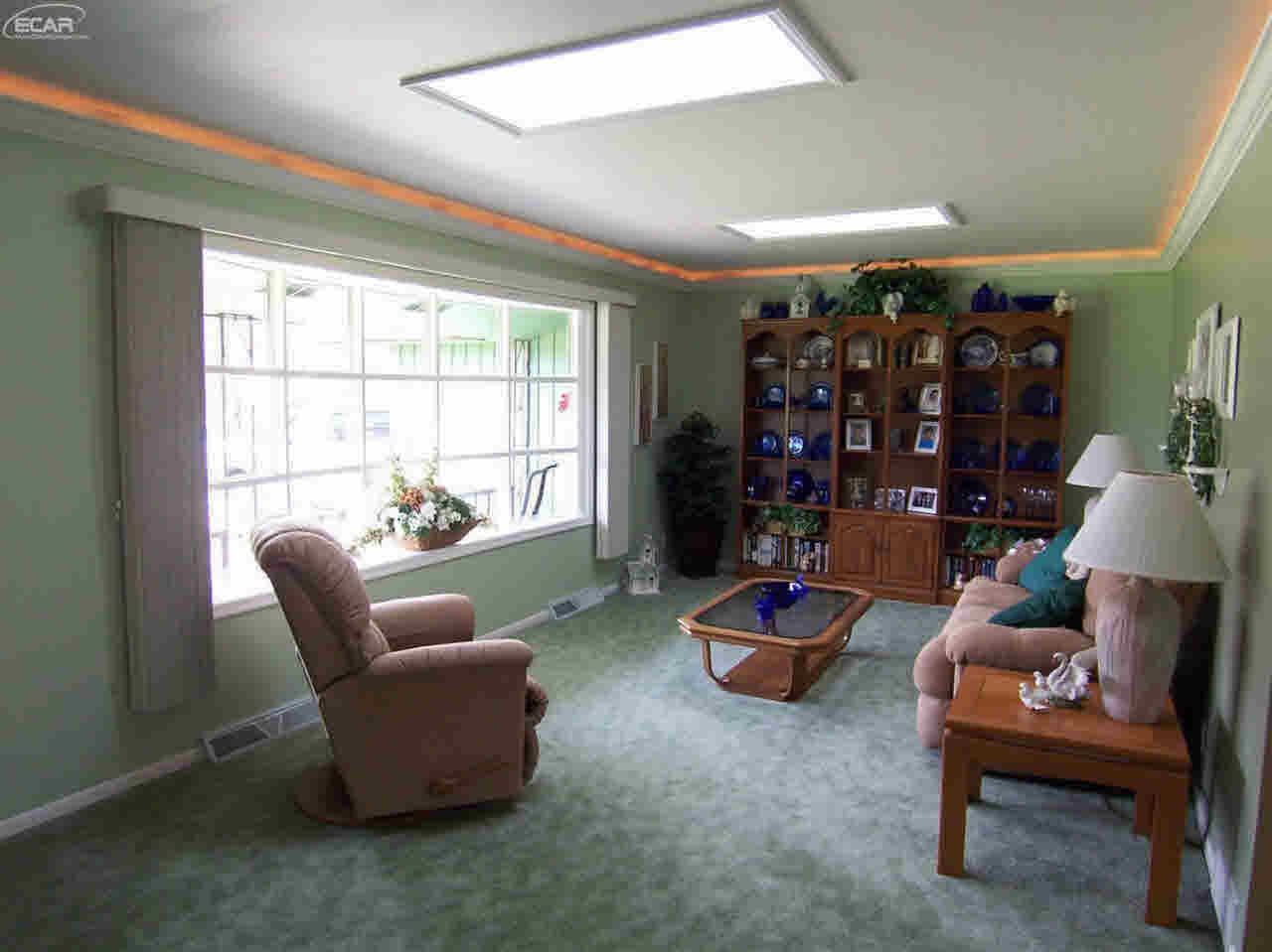 3244 Morrish Road Flushing, MI 48433 - Photo 4 of 45 21391940-3.JPG