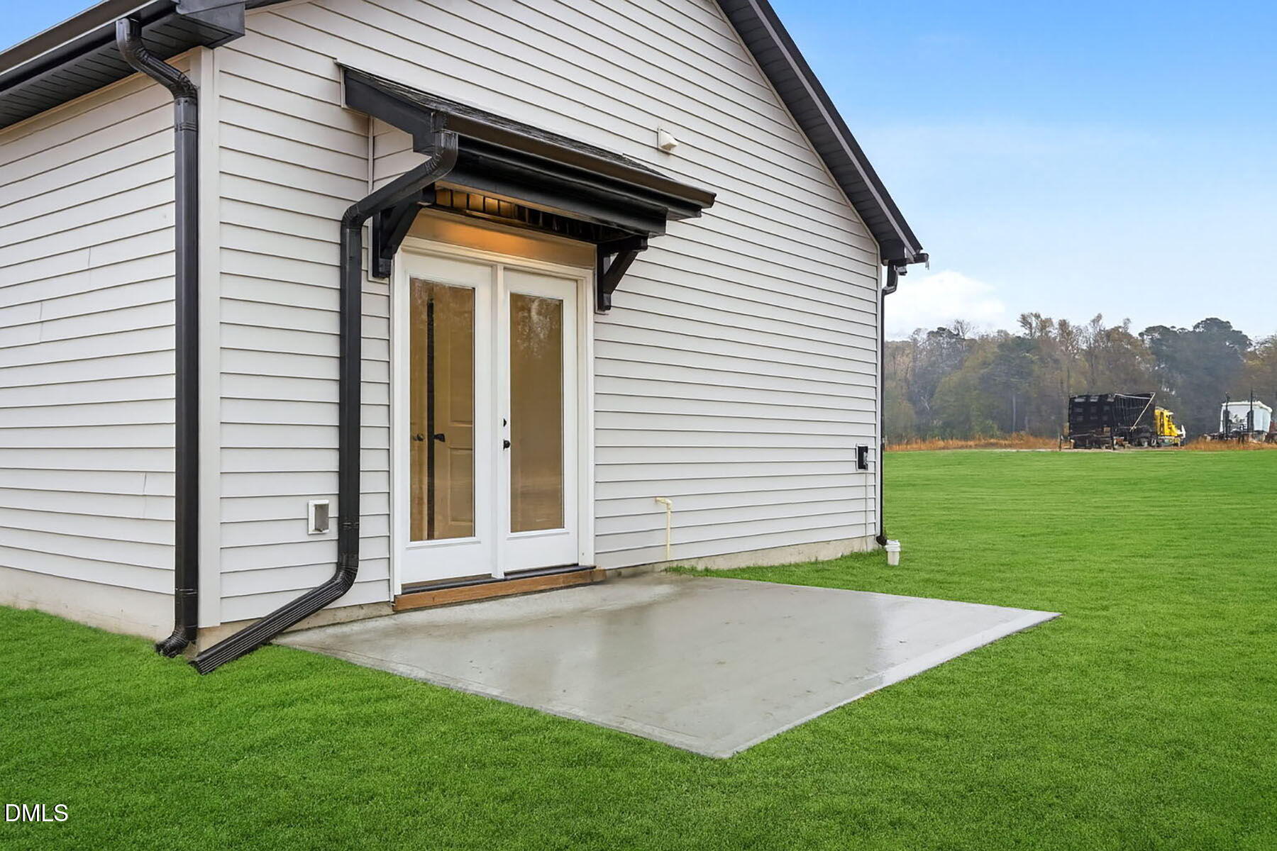 1029 Jada Allen Road Dunn, NC 28334 - Photo 30 of 31 a front view of a house with a yard