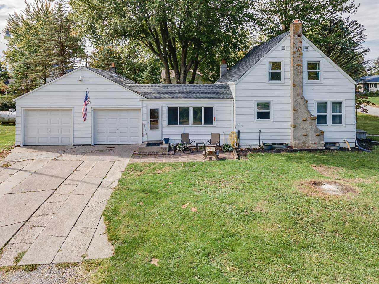3836 Fillmore Road Fort Wayne, IN 46819 - Photo 2 of 35