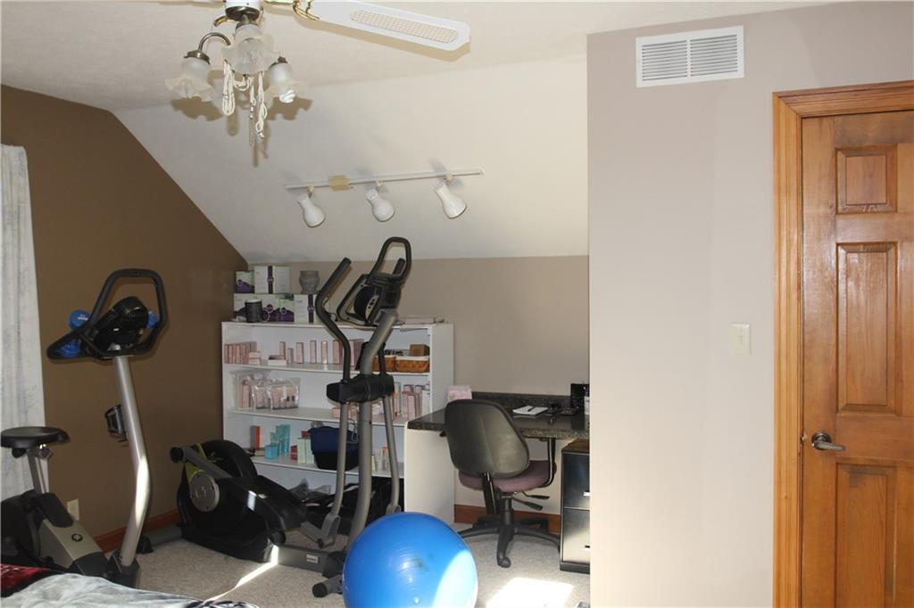 7121 Rinnie Seitz Road Nashville, IN 47448 - Photo 21 of 46