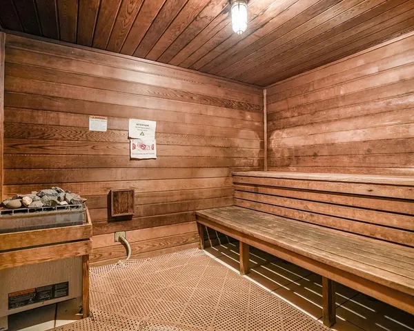 $129,500 | 16750 Northeast 14th Avenue, Unit 212, Miami, FL 33162