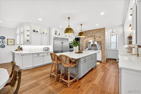 $1,425,000 | 6109 Knights Table Court, St. Charles, MO 63304