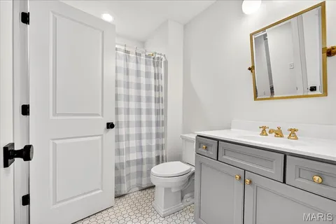 $1,425,000 | 6109 Knights Table Court, St. Charles, MO 63304