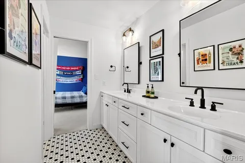 $1,425,000 | 6109 Knights Table Court, St. Charles, MO 63304