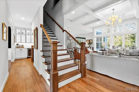 $1,425,000 | 6109 Knights Table Court, St. Charles, MO 63304