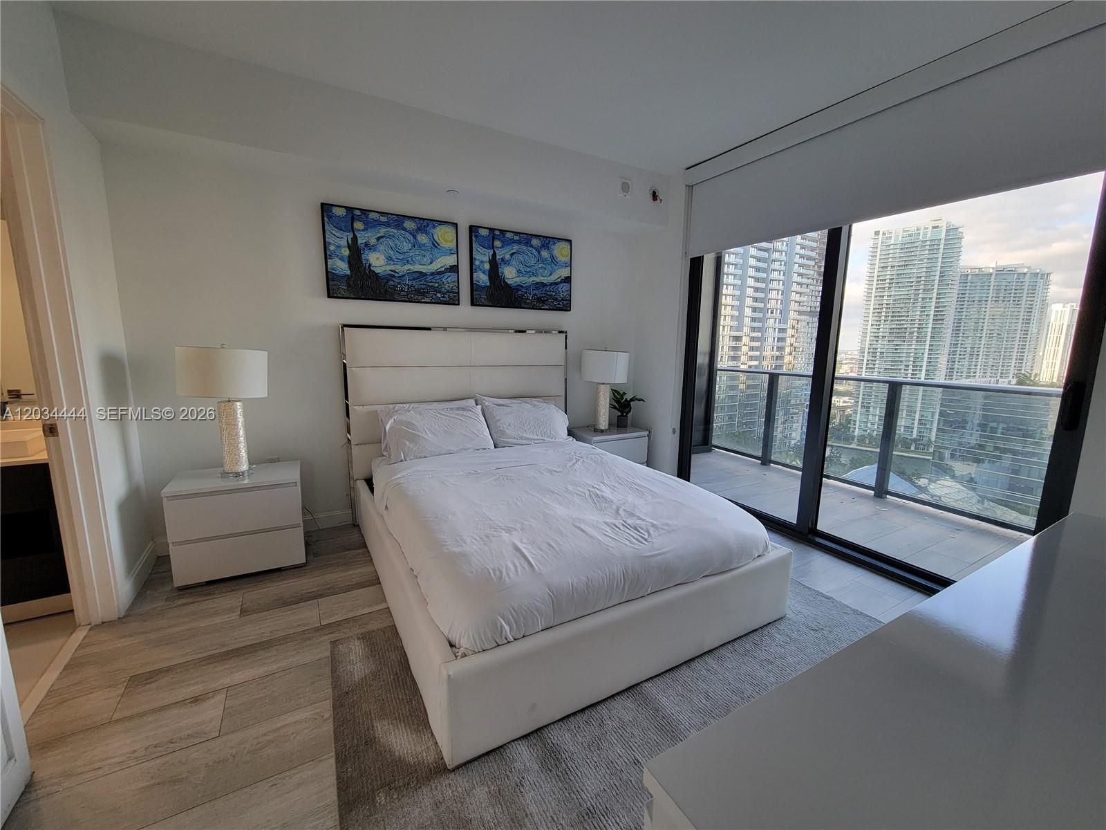 45 Southwest 9th Street, Unit 2201 Miami, FL 33130 - Photo 11 of 30