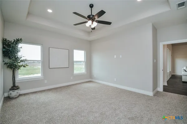 $428,885 | 321 Whitetail Lane, Victoria, TX 77905