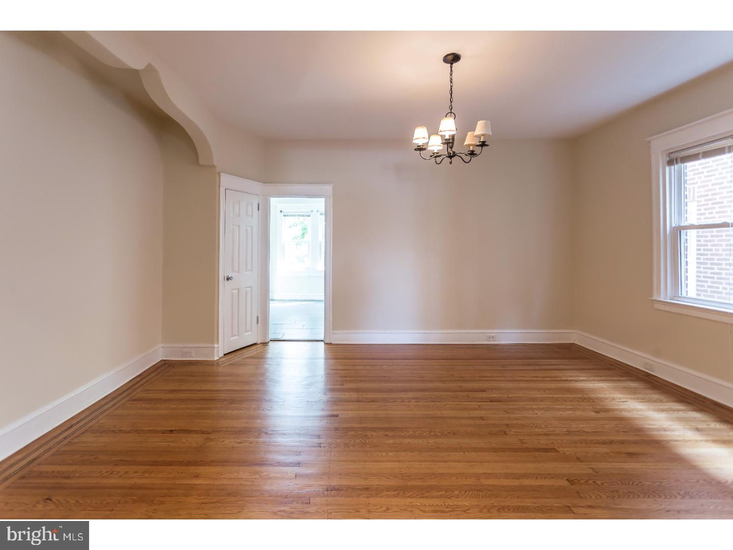 511 Holly Road Yeadon, PA 19050 - Photo 6 of 24