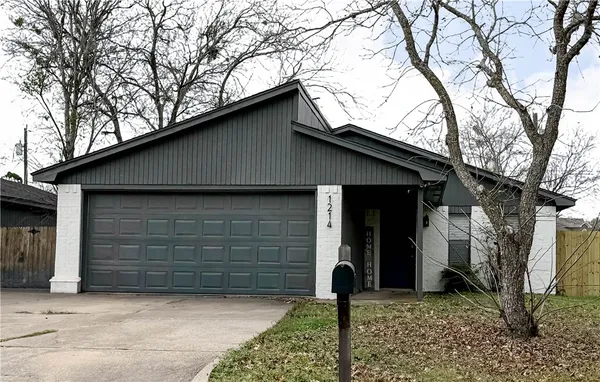 $1,900 | 1214 Dexter Drive South, College Station, TX 77840