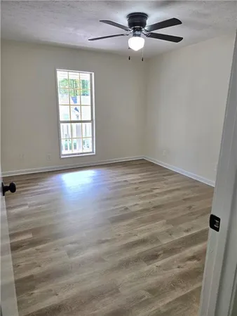 $1,750 | 106 Sterling Court, Alpharetta, GA 30004