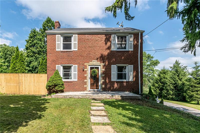 8271 Peebles Road Pittsburgh, PA 15237 - Photo 1 of 25