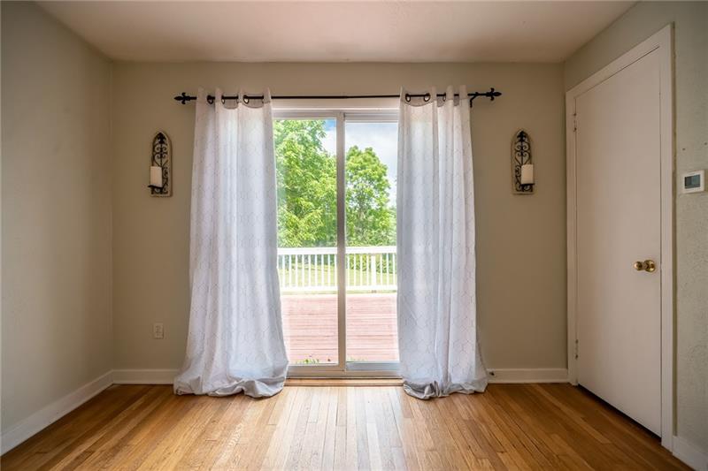 8271 Peebles Road Pittsburgh, PA 15237 - Photo 6 of 25