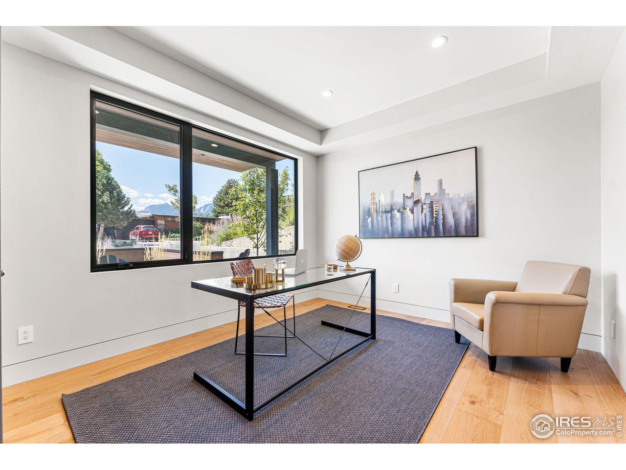 2445 Balsam Drive Boulder, CO 80304 - Photo 17 of 40 Main level bedroom