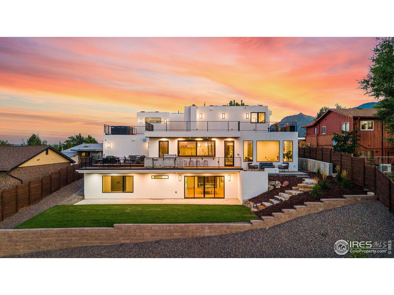 2445 Balsam Drive Boulder, CO 80304 - Photo 4 of 40