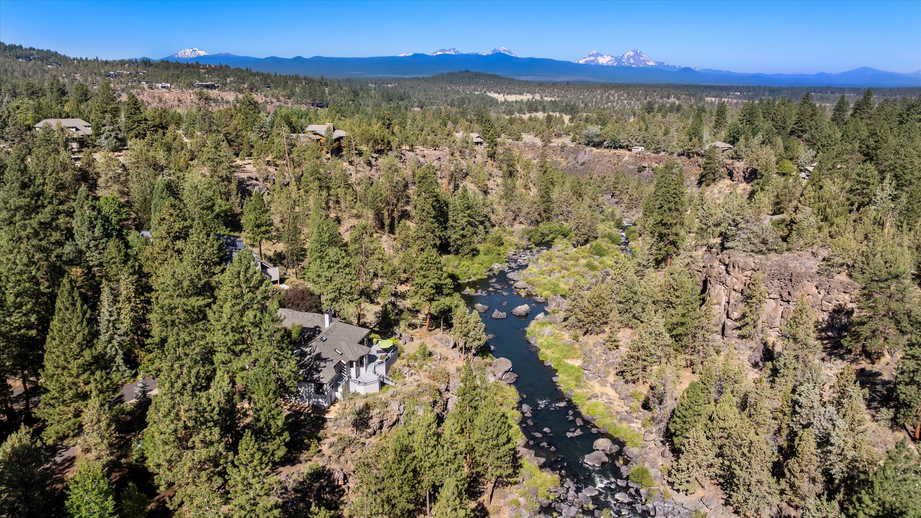 4219 Northwest Lower Village Road Bend, OR 97703 - Photo 46 of 87 45
