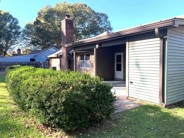 $355,000 | 309 West Powell Road, Collierville, TN 38017