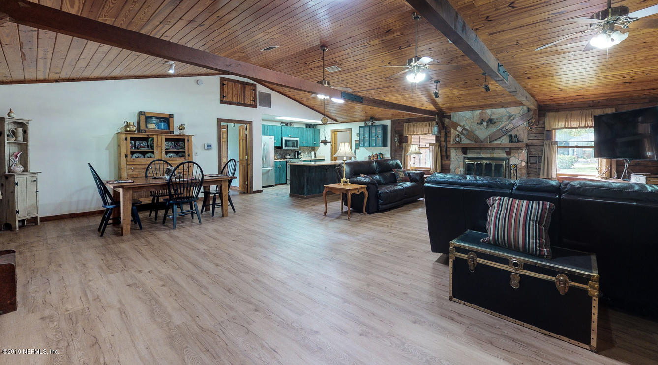 2253 Oxbow Road Jacksonville, FL 32210 - Photo 9 of 50 Great Room