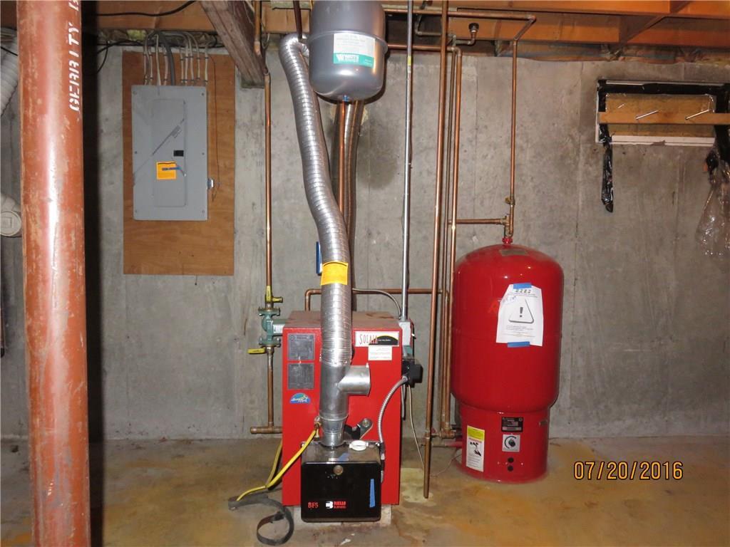 419 New Dam Road Waterboro, ME 04061 - Photo 19 of 19 Heating System