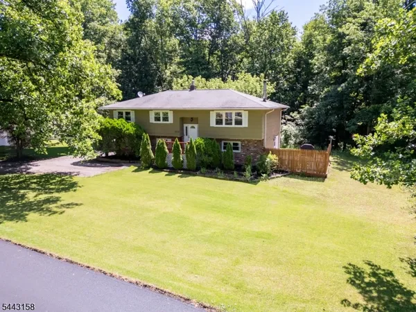 $569,900 | 102 Andover Sparta Road, Newton, NJ 07860