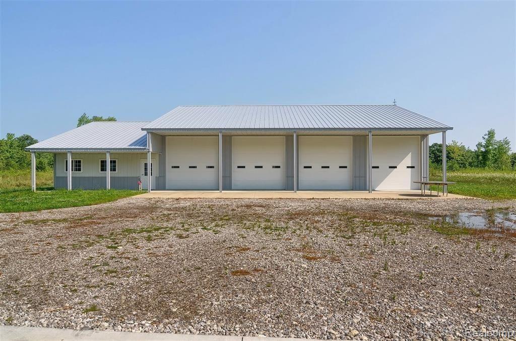 13252 Ripley Road Linden, MI 48451 - Photo 23 of 27