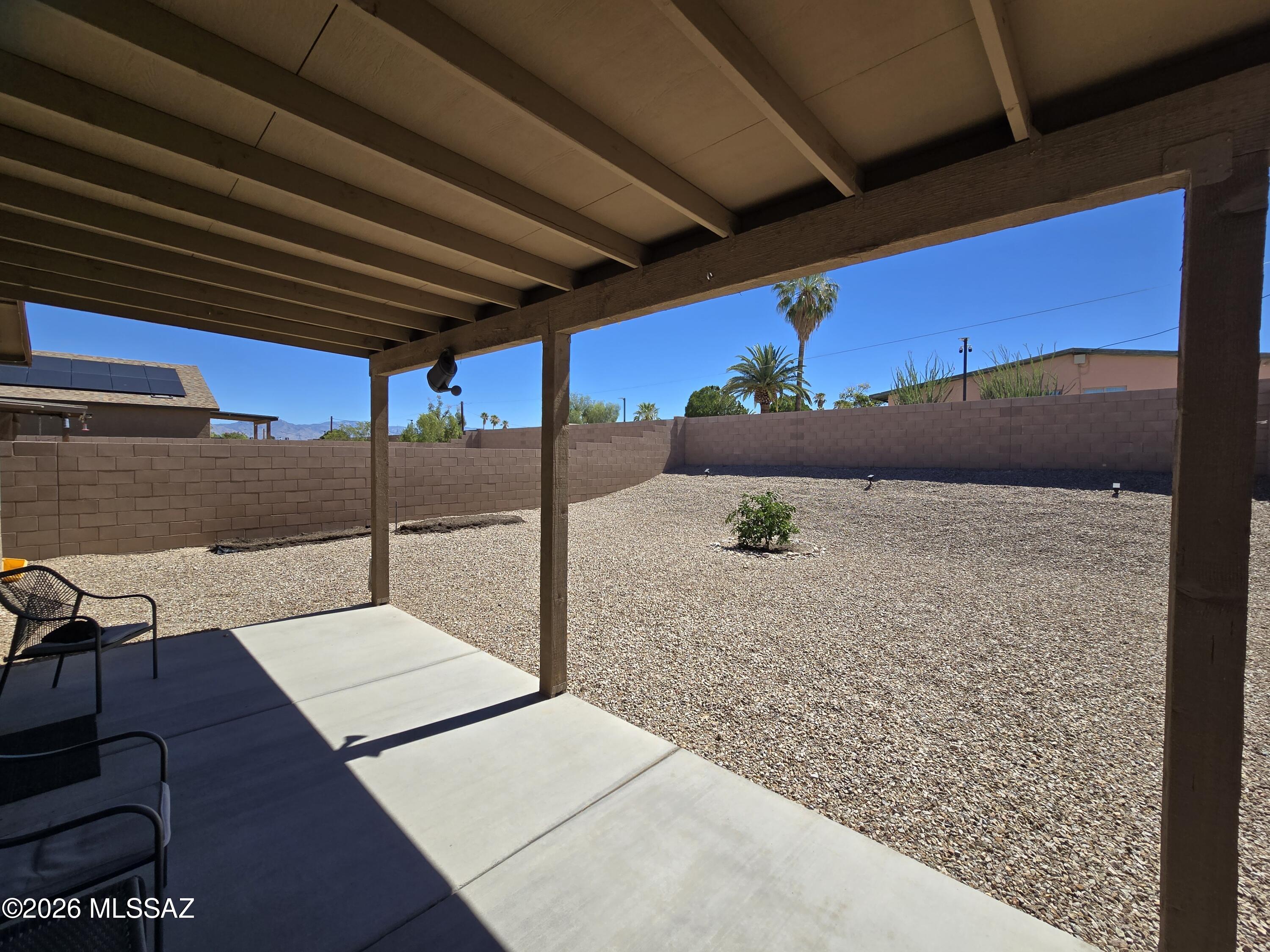 6151 South Antrim Loop Tucson, AZ 85706 - Photo 12 of 13 a view of a backyard
