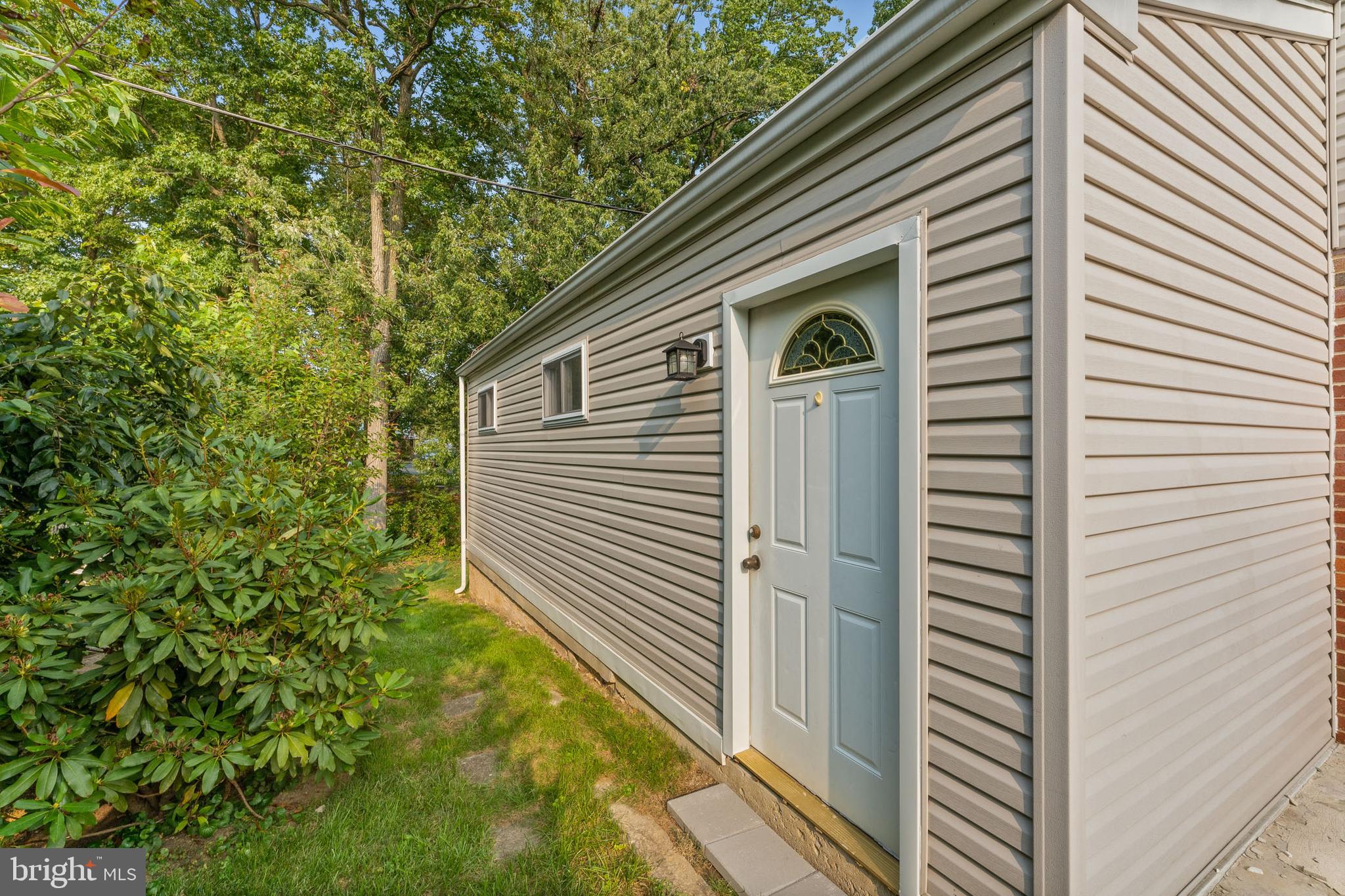 545 Ridley Circle Holmes, PA 19043 - Photo 28 of 28 Gallery Image 28