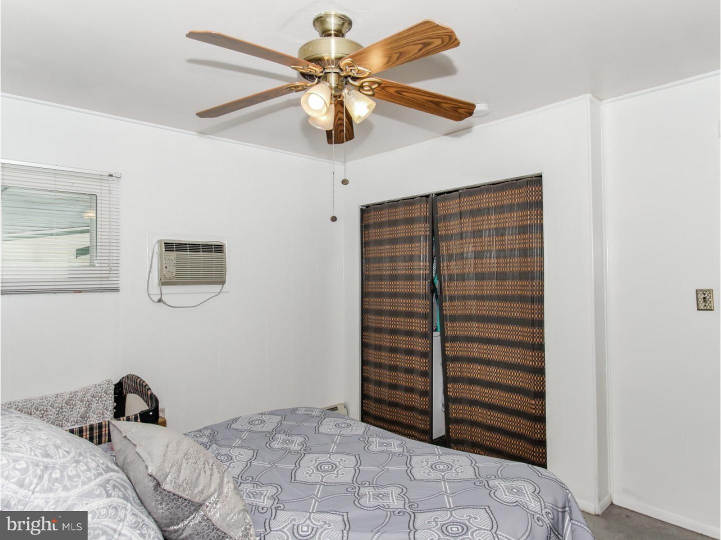 42 Greenbriar Road Levittown, PA 19057 - Photo 14 of 24 Gallery Image 14