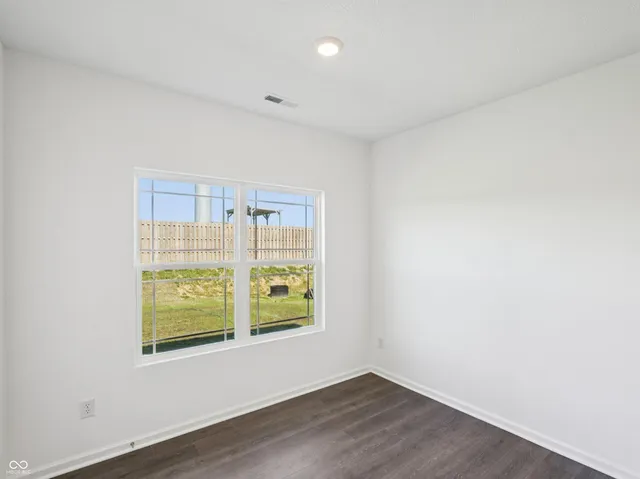 $377,900 | 6918 Heritage Pass North, Greenfield, IN 46140