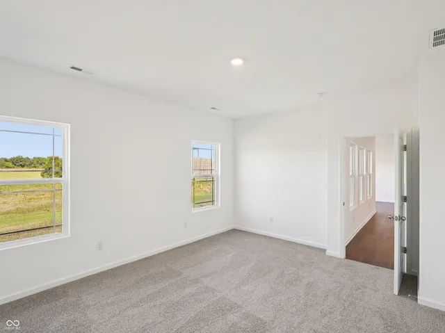 $377,900 | 6918 Heritage Pass North, Greenfield, IN 46140