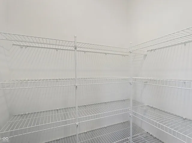 $377,900 | 6918 Heritage Pass North, Greenfield, IN 46140