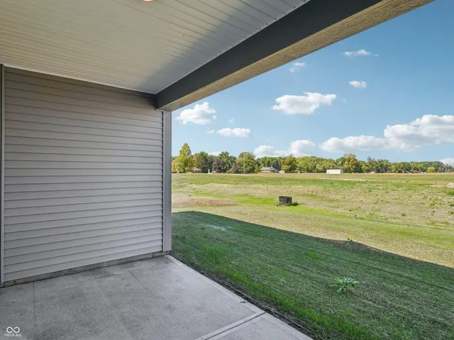 $377,900 | 6918 Heritage Pass North, Greenfield, IN 46140