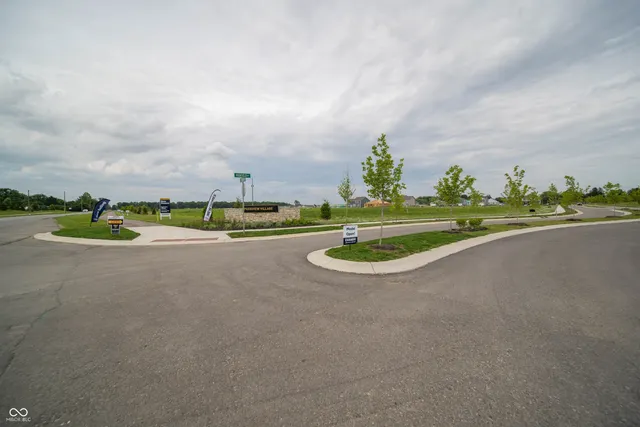 $377,900 | 6918 Heritage Pass North, Greenfield, IN 46140