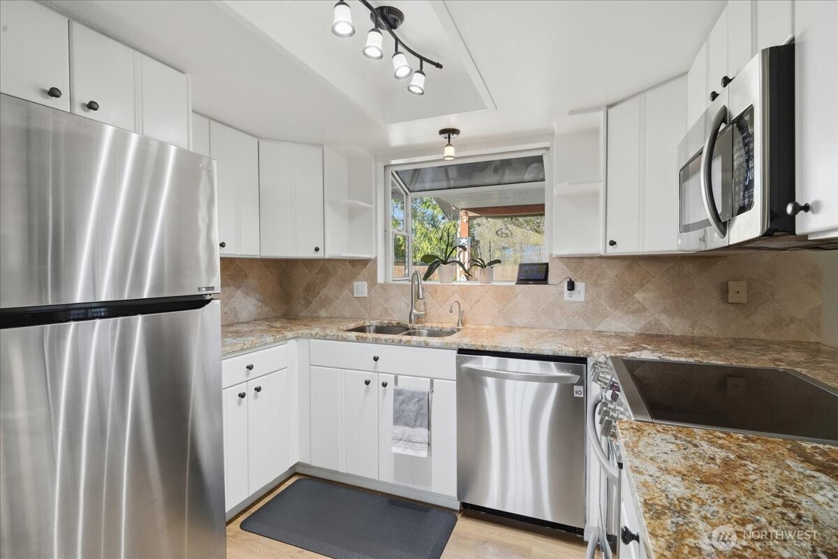 1851 Southwest Kimberly Court Chehalis, WA 98532 - Photo 16 of 40