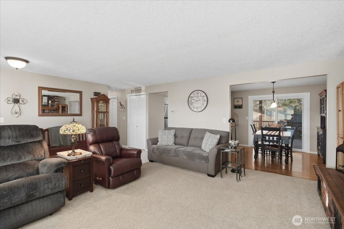 1851 Southwest Kimberly Court Chehalis, WA 98532 - Photo 3 of 40