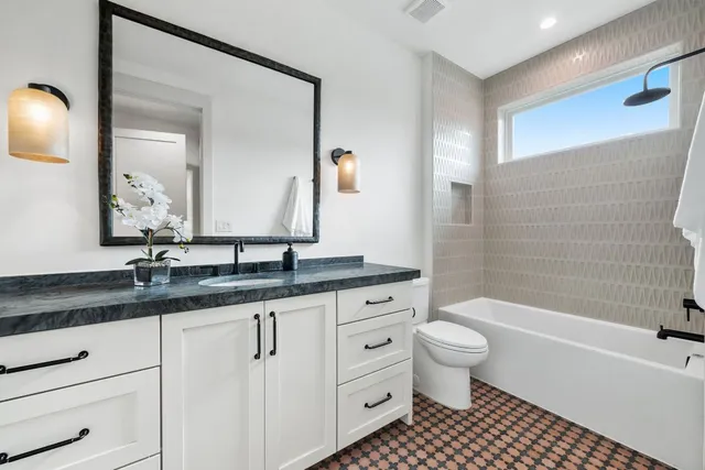 $3,295,000 | 6006 Cary Drive, Austin, TX 78757