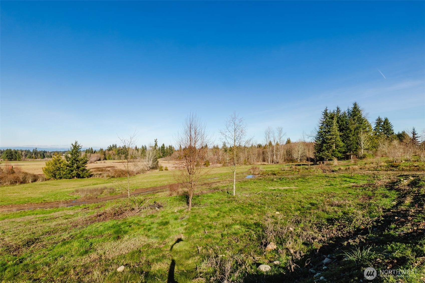 208 Laird Road Port Angeles, WA 98363 - Photo 12 of 17 a view of an ocean view