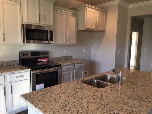 655 Gyaws Avenue Gulf Shores, AL 36542 - Photo 6 of 13 Granite Kitchen Island
