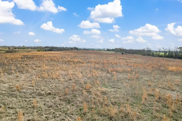 $527,350 | 4041 County Road 2058, Hull, TX 77564