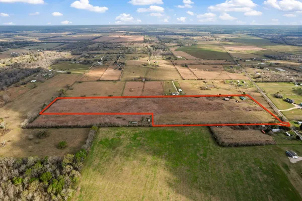 $527,350 | 4041 County Road 2058, Hull, TX 77564