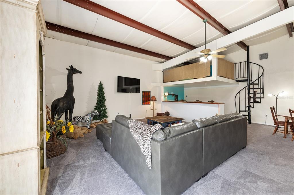 4520 Northwest 95th Avenue Road Ocala, FL 34482 - Photo 73 of 87 a living room with furniture