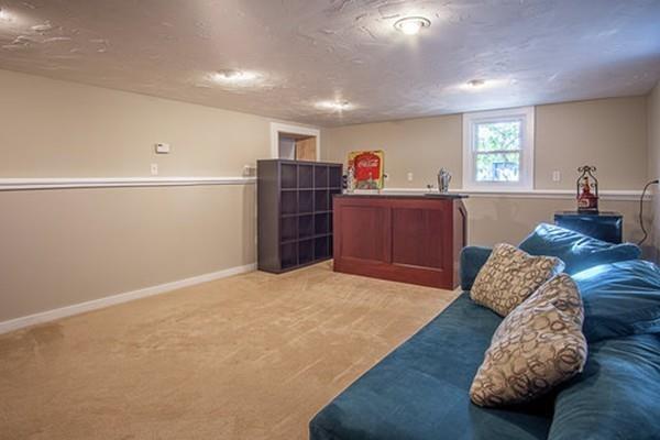 76 Fletcher Road Woburn, MA 01801 - Photo 19 of 28 Gallery Image 19